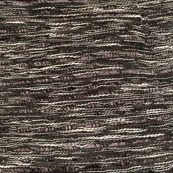 VINTAGE ESCADA Women’s Size 6 - 8 Textured Pencil Skirt Black White Open Weave - Picture 7 of 7